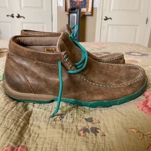 Women’s teal twisted x Mocs